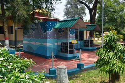 Rooftop_Rainwater_Harvesting_System_-_Digha_Science_Centre_-_New_Digha_-_East_Midnapore_2015-05-03_9928.JPG