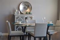 dining-room-1006525_960_720.jpg