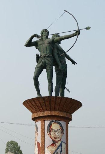 sindhu and kanhu.jpg