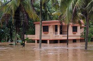 Floodedhomecompanypady2018keralafloodsw511.jpg