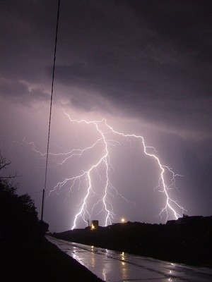 lightning232516960720.jpg