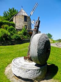 grinding-wind mill.jpg