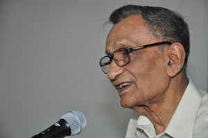 Arun_Kumar_Sharma_-_Kolkata_2009-11-07_2682.jpg
