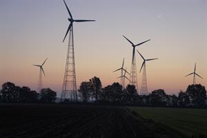wind-energy-5160478_1920.jpg
