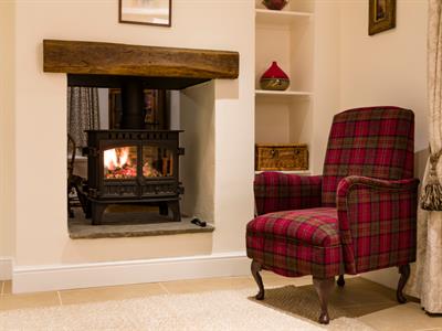 Place near Mantlepiece.jpg