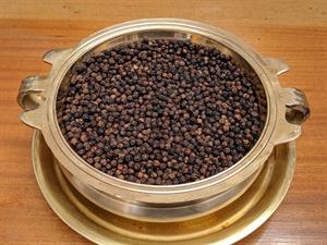 black pepper.jpg